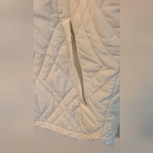 Voyager White Quilted Jacket NWOT - Picture 4 of 4